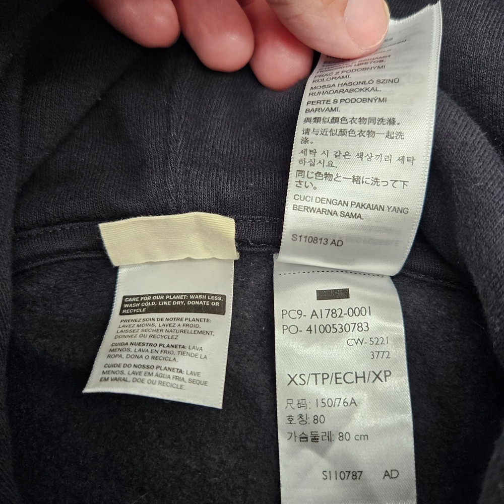 Levi's‎ Black Cropped Hoodie Sweatshirt with Logo Size XS - Picture 4 of 8